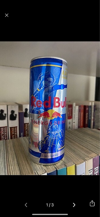 Red Bull arcane şişesi