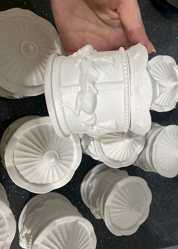 10 tane Beyaz Atlı Karınca Figürü - Görsel 2