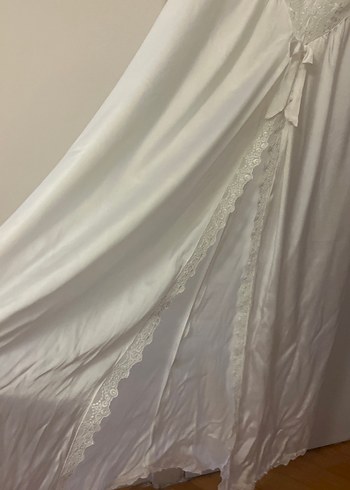 Nakışlı Beyaz uzun Kadın Sabahlık - Görsel 6