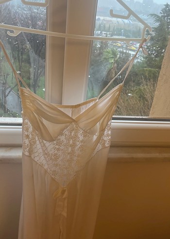 Nakışlı Beyaz uzun Kadın Sabahlık - Görsel 5