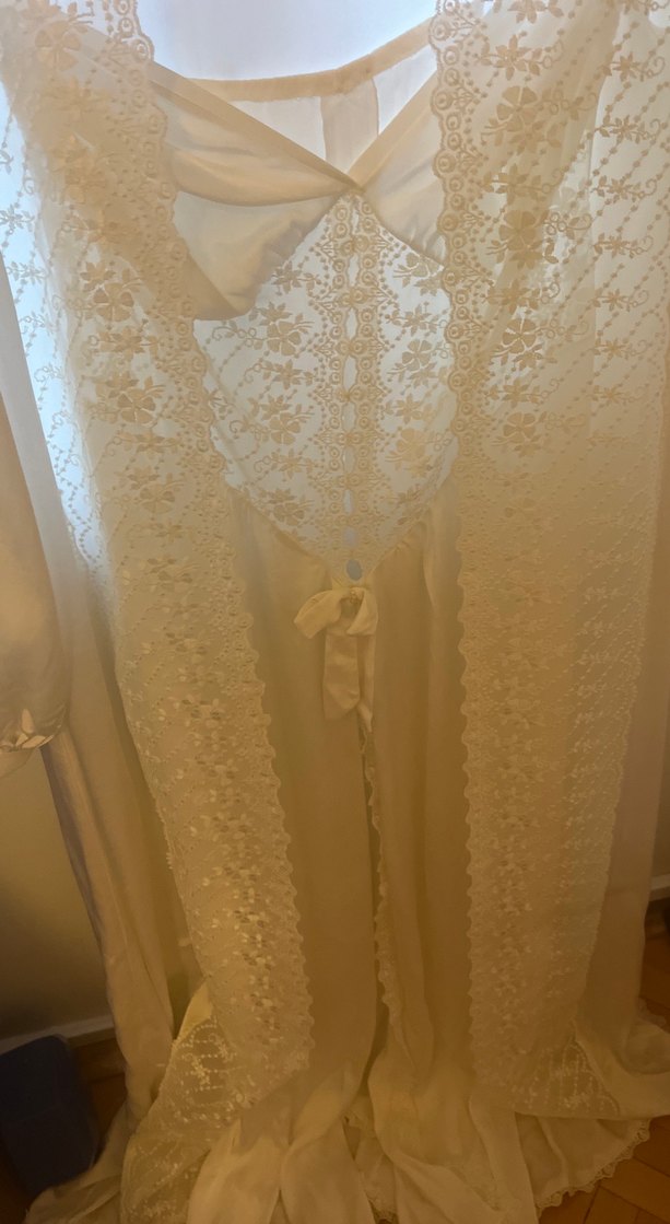 Nakışlı Beyaz uzun Kadın Sabahlık - Görsel 2