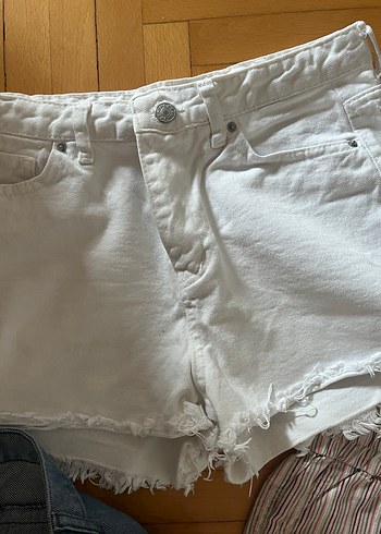 Beyaz Rahat Kesim Kız Kot Şort - Görsel 4
