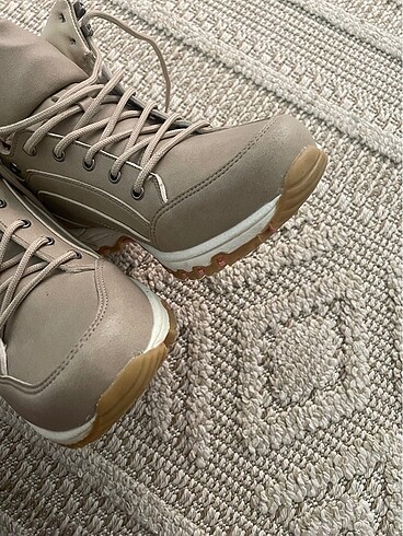 39 Beden Deichmann