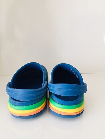 28 Beden crocs