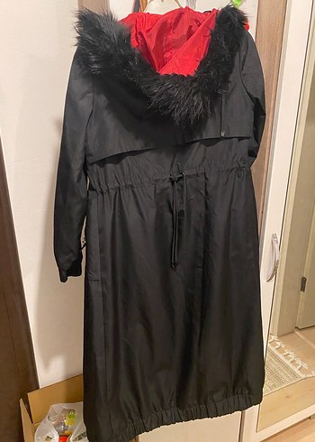 Kadın Siyah Uzun Goth Yağmurluk - Görsel 2