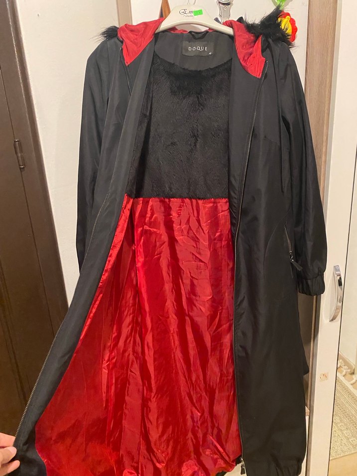 Kadın Siyah Uzun Goth Yağmurluk - Görsel 3