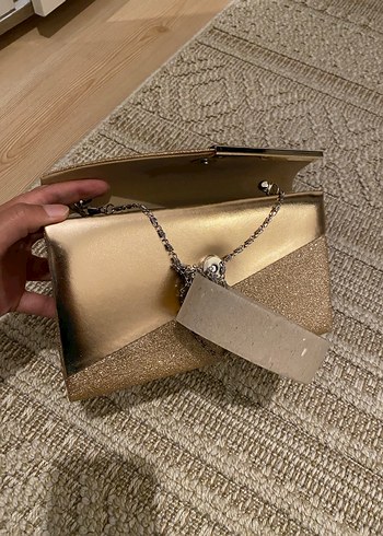 Altın Simli Kadın Portföy Çanta - Görsel 3