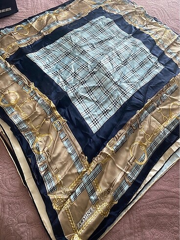 Marka eşarplar - Görsel 7