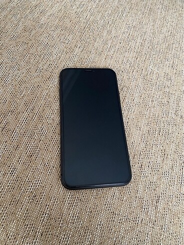 Iphone 11 64 gb siyah ciziksiz pili yeni değişti - Görsel 3