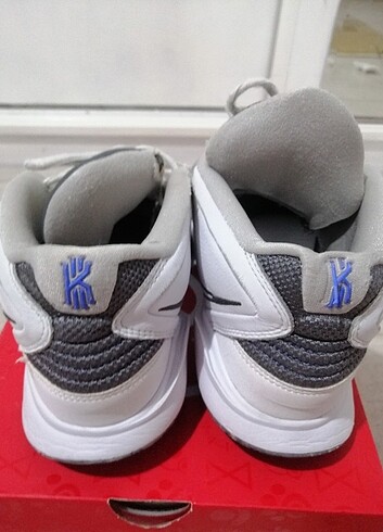 42.5 Beden beyaz Renk Basketbol ayakkabısı Nike Kyrie infinity 42,5 orijinal