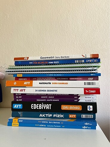 Sıfır kullanılmamış test ve konu anlatım kitapları