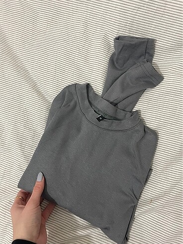 Trendyol & Milla Gri basic üst