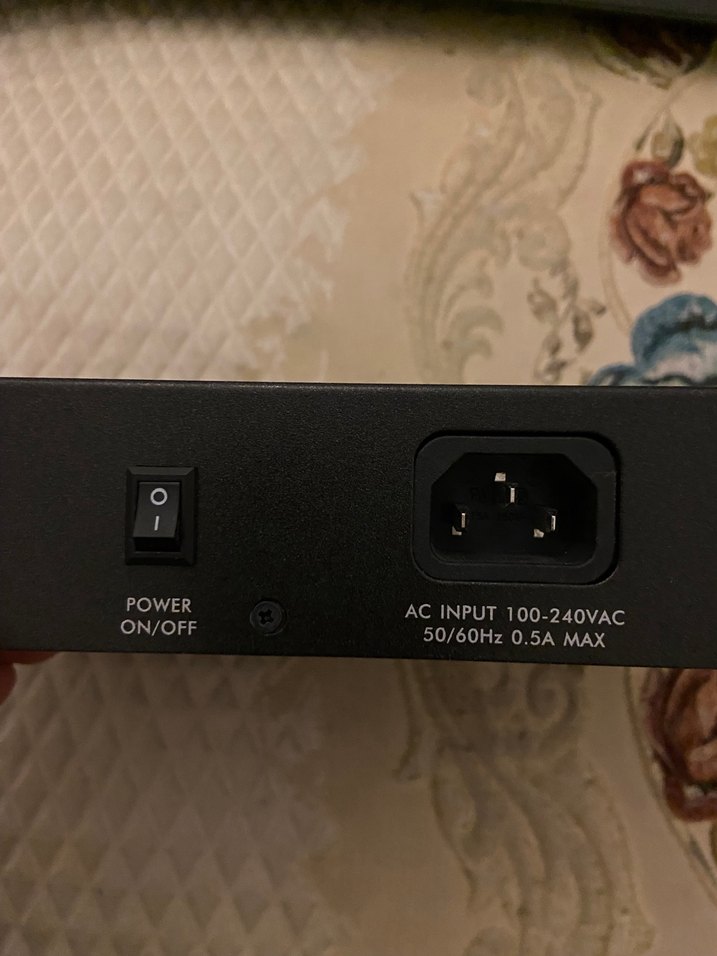 ZYXEL ES1100-16 PORTLU SWİCH - Görsel 3