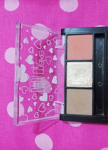 Maybelline Yüz paleti