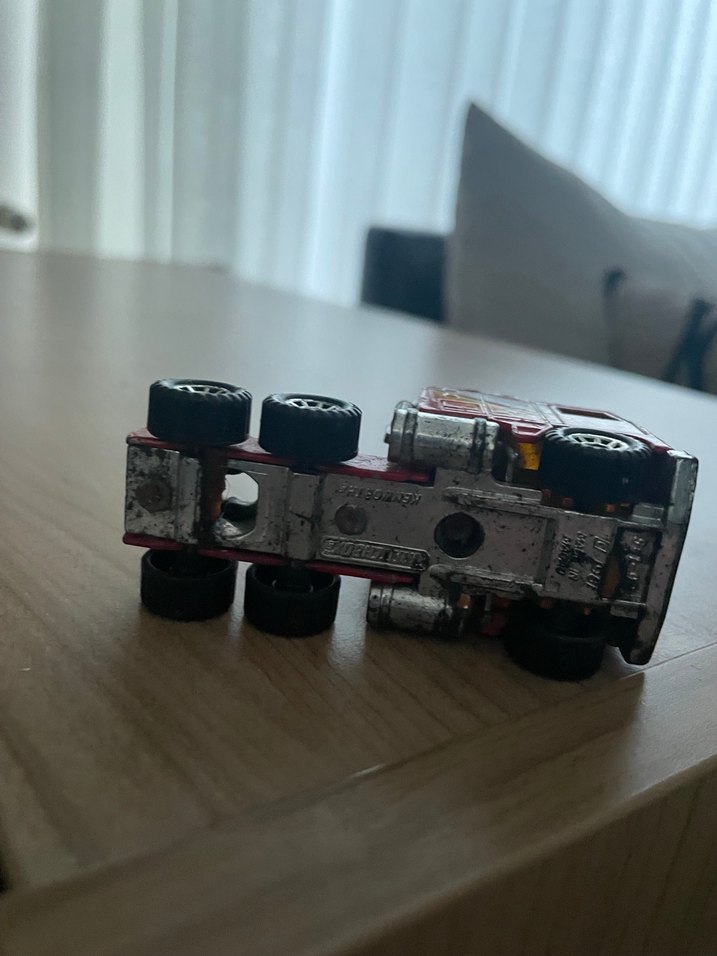 Kırmızı Minyatür Oyuncak Kamyon - Görsel 3