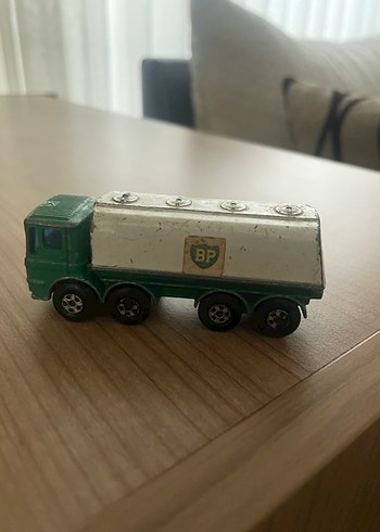 Yeşil ve Gri Oyuncak Tanker Kamyon - Görsel 2