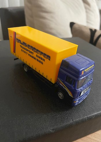 Sarı Renkli Oyuncak Kamyon - Görsel 3