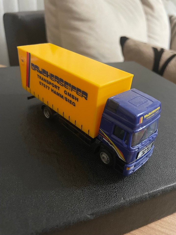 Sarı Renkli Oyuncak Kamyon - Görsel 3