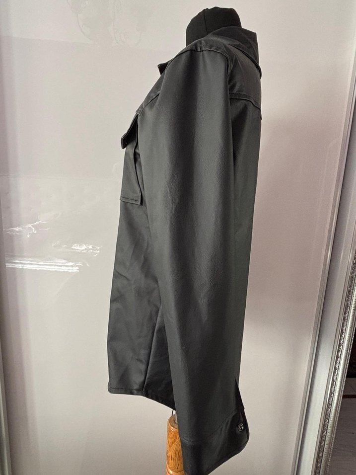 Düğmeli Siyah Deri Kadın Ceket - Görsel 5