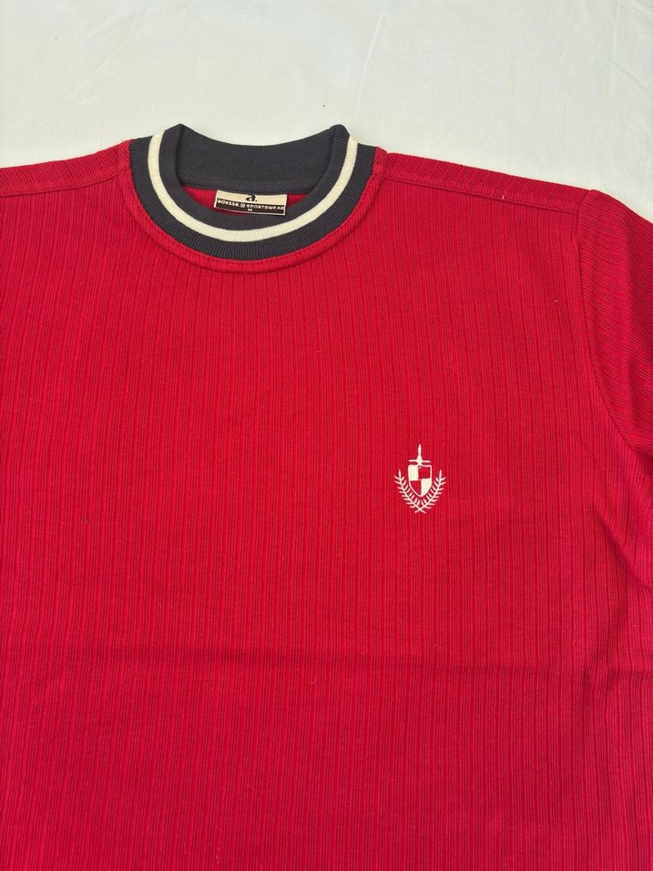 Kısa Kollu Kırmızı Erkek Triko Tişört - Görsel 2