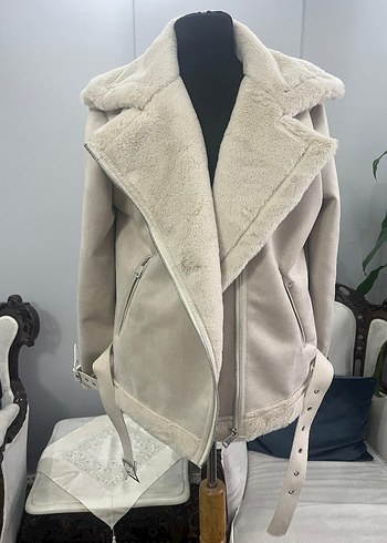 Beyaz Kürklü Midi Kadın Ceket - Görsel 9