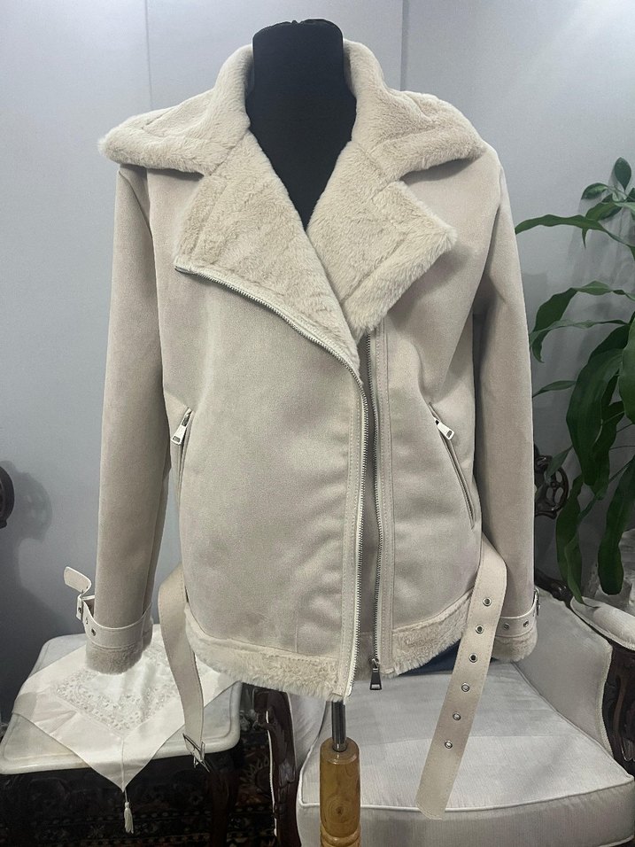 Beyaz Kürklü Midi Kadın Mont - Görsel 5