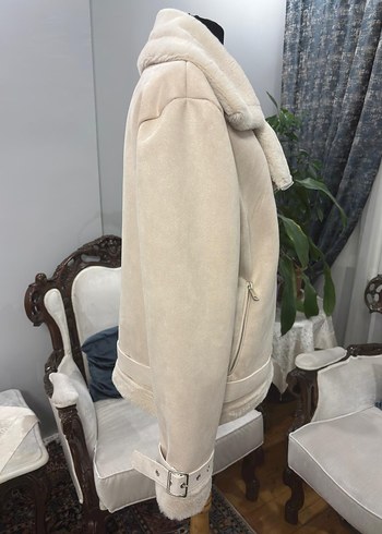 Beyaz Kürklü Bol Kesim Kadın Ceket - Görsel 7