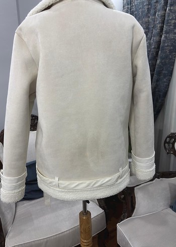 Bej Kürklü Süet Kısa Ceket - Görsel 9