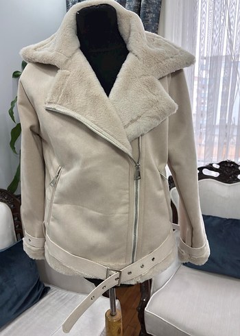 Beyaz Peluş Detaylı Midi Kadın Ceket - Görsel 6