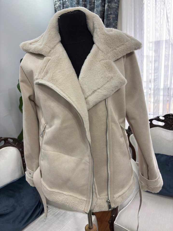 Beyaz Peluş Detaylı Midi Kadın Ceket - Görsel 5