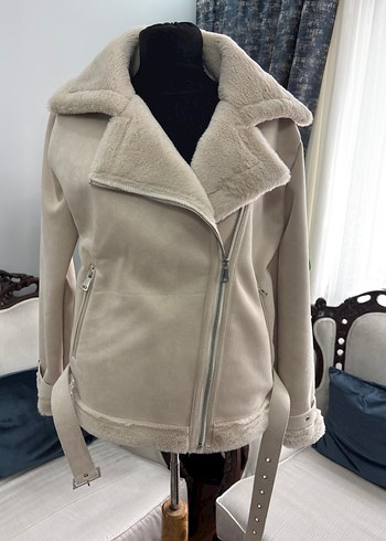 Beyaz Tüylü Midi Kadın Ceket - Görsel 6