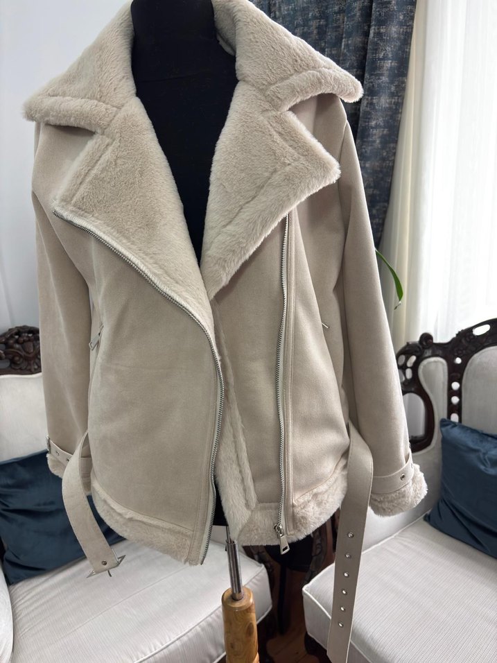 Beyaz Tüylü Midi Kadın Ceket - Görsel 5