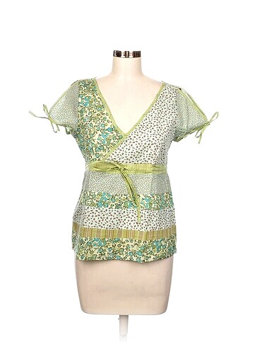 Vintage Love Bluz %70 İndirimli.