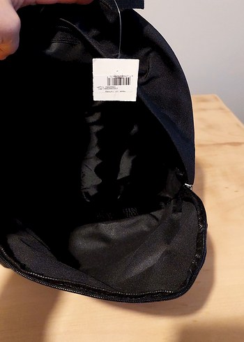 Siyah Sırt Çantası - Görsel 4