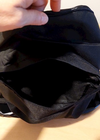 Siyah Sırt Çantası - Görsel 6