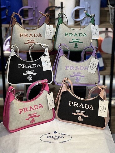 PRADA ÇANTA