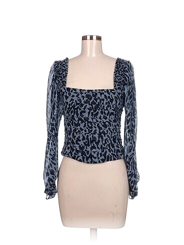 Zara Bluz %70 İndirimli.