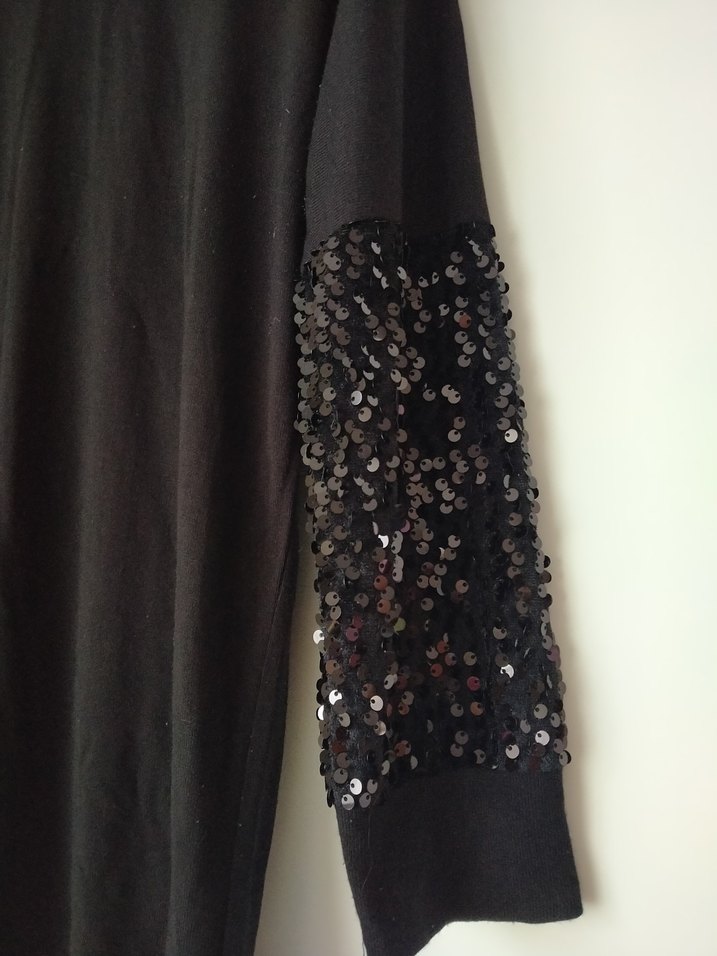 Uzun Kollu Payet İşlemeli bluz - Görsel 3