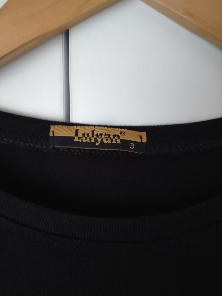 Uzun Kollu Payet İşlemeli bluz - Görsel 4