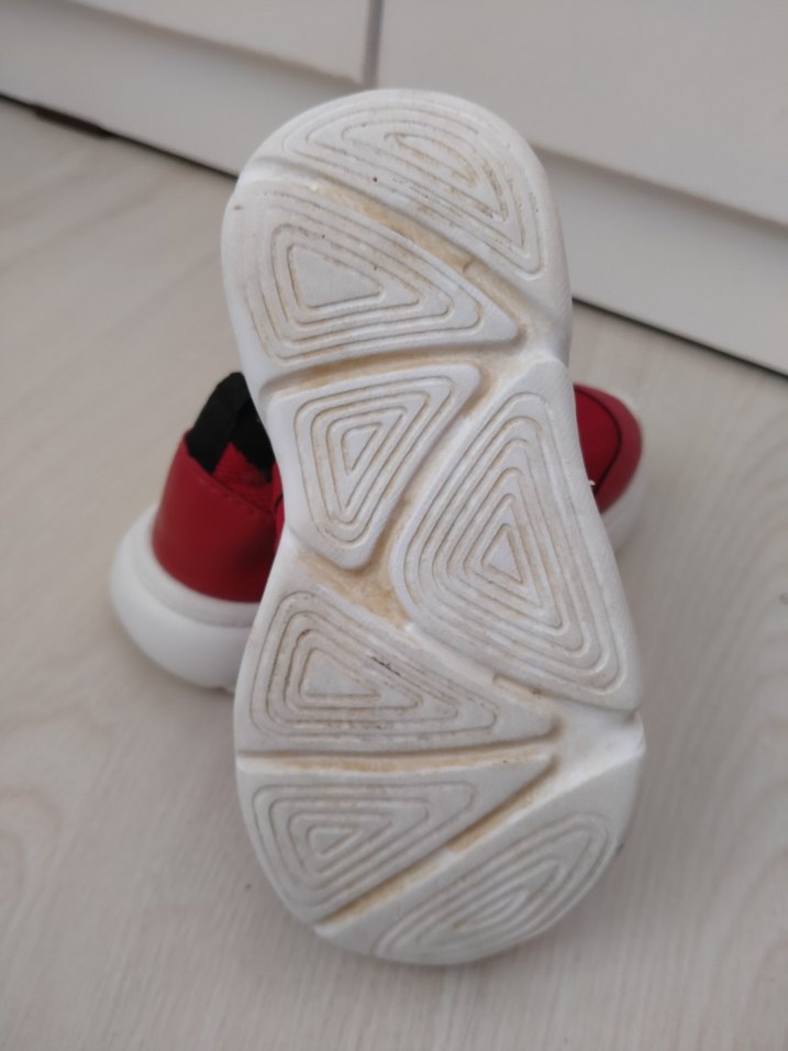 Erkek Çocuk Kırmızı Elastik Bağcıklı Spor Ayakkabı - Görsel 4