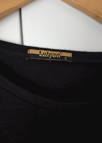 Püsküllü Siyah Uzun Kollu Kadın Bluz - Görsel 3