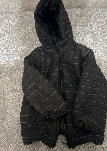 Kapüşonlu Erkek Çocuk Gri Mont - Görsel 2