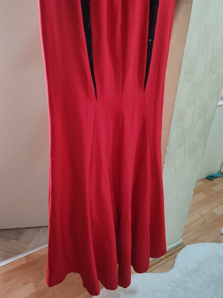 Straplez Kırmızı Gotik Uzun Abiye Elbise - Görsel 5