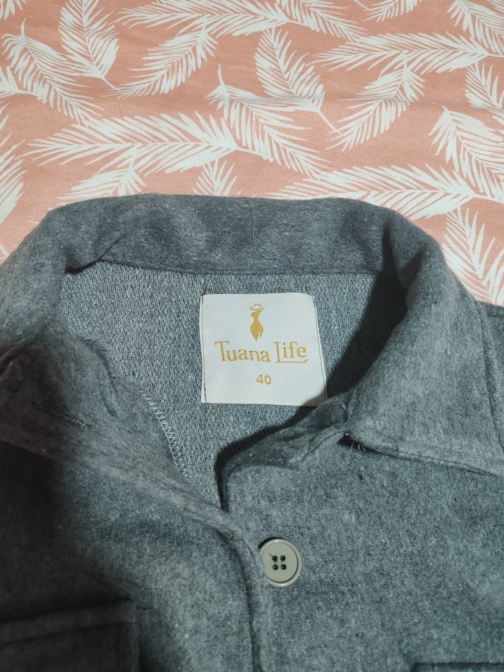 Gri Düğmeli Kadın Ceket - Görsel 2