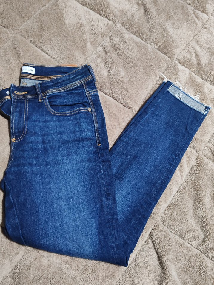 Zara Kadın Lacivert Baskılı Dar Kesim Denim Pantolon - Görsel 2
