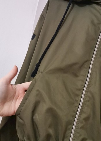 Kapüşonlu Haki Kadın Spor Ceket - Görsel 5