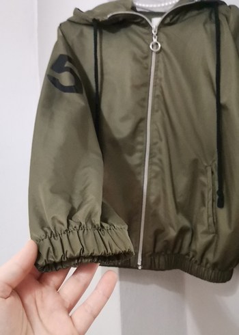 Kapüşonlu Haki Kadın Spor Ceket - Görsel 2