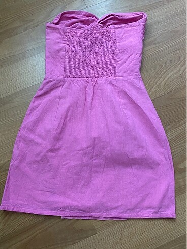 xs Beden BERSHKA KETEN STRAPLEZ ELBİSE
