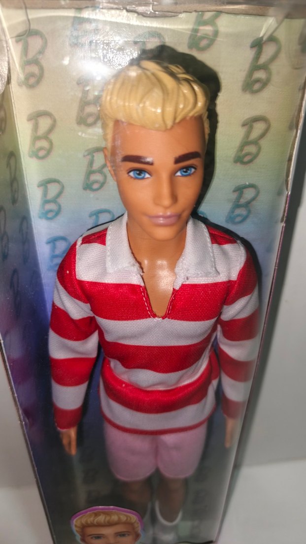 Kırmızı Çizgili Tişörtlü Erkek Bebek - Görsel 2