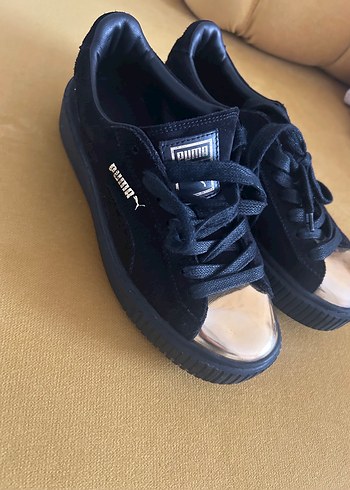 Puma Siyah Suet Sneaker